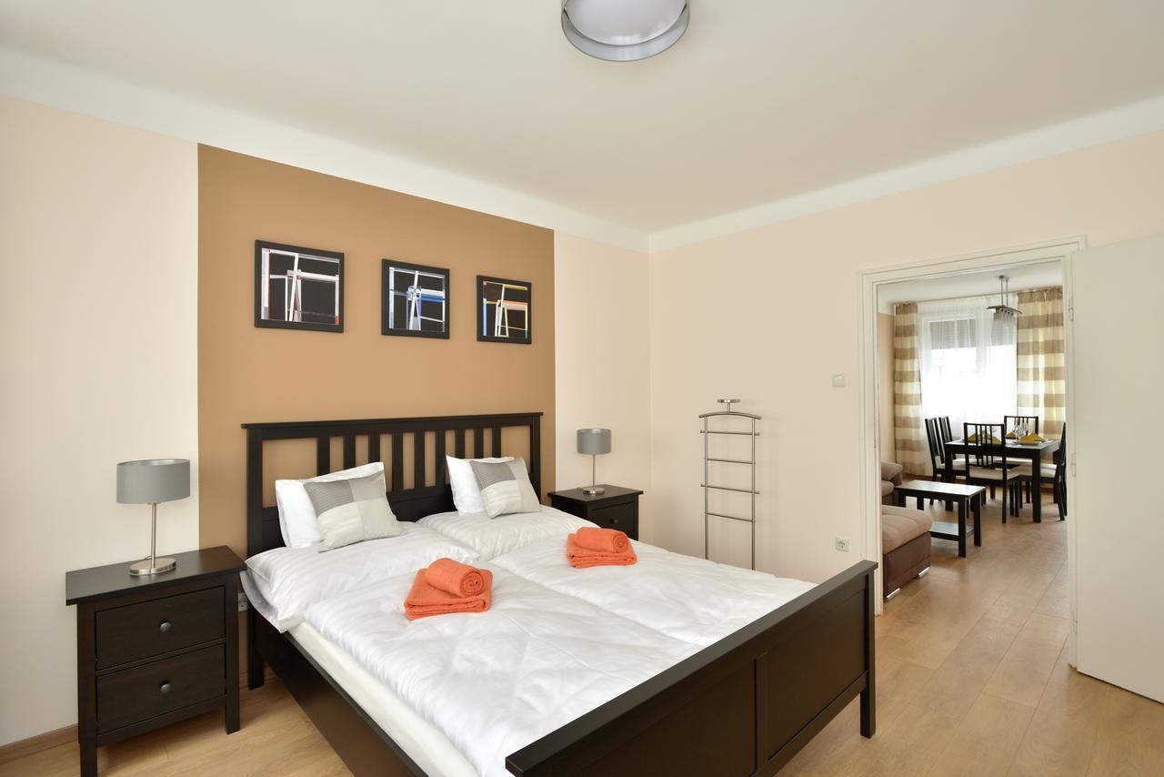 Deak Apartment Boedapest Buitenkant foto