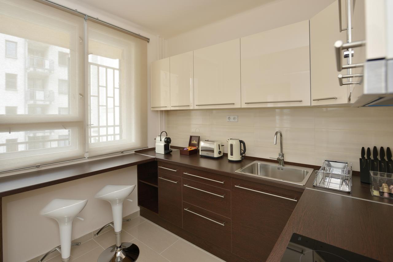 Deak Apartment Boedapest Buitenkant foto